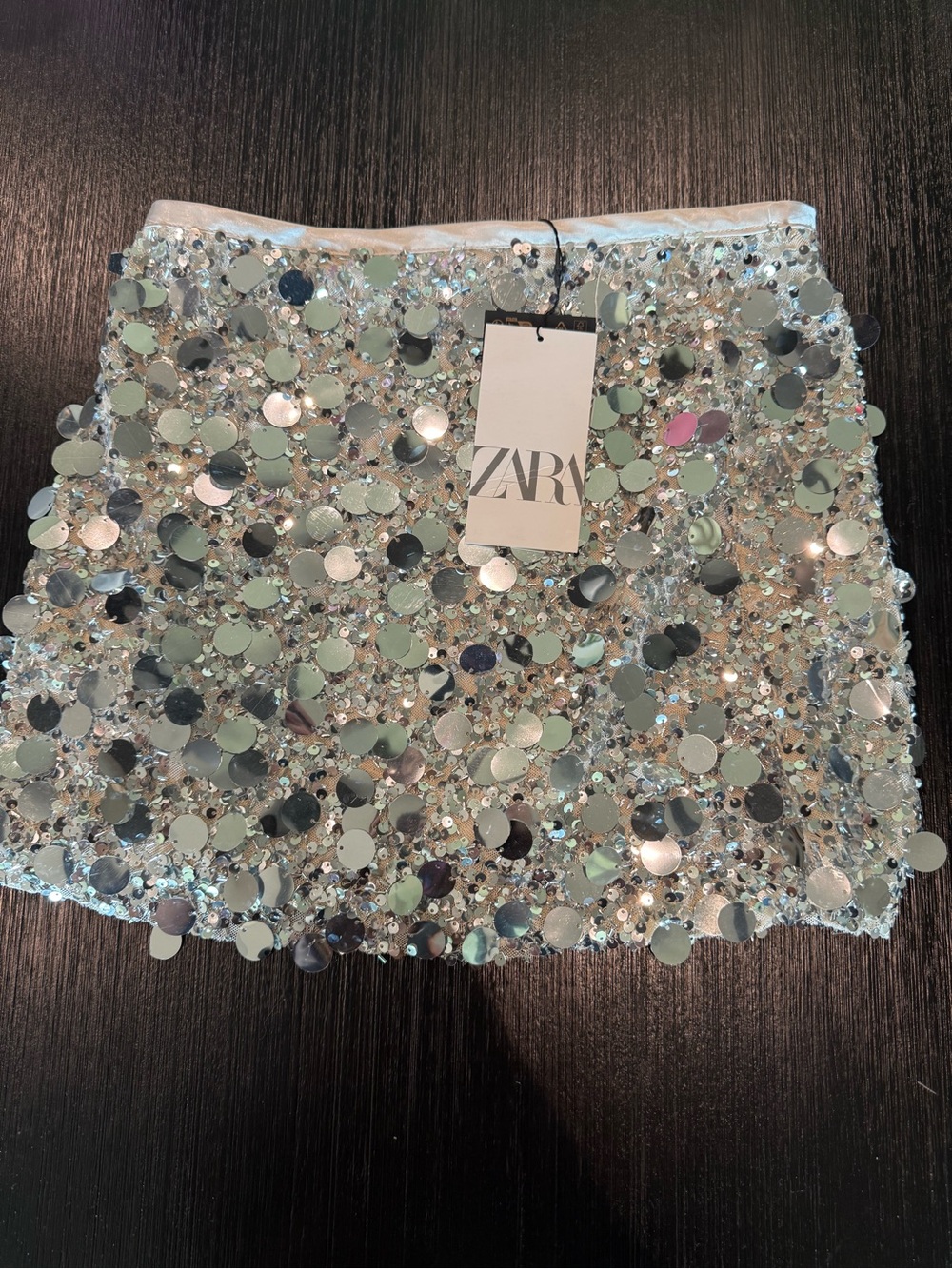 Zara Silver Sequin Mini Skirt with Mirror Paillettes - Picture 1 of 3